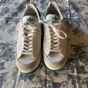 Adidas Men's rod laver White  and Green Sneakers